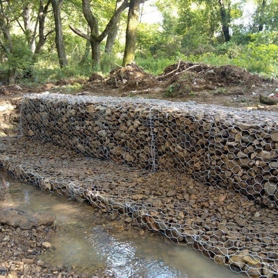 2x1x1m Hexagonale Gabion Basket met Zn-10%AL Treksterkte 350-550N/mm2