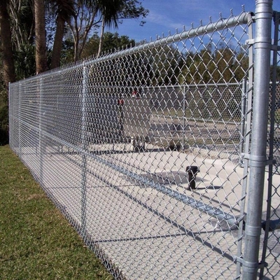 Woven Chainlink Fence met legeringsdraad voor industriële beveiliging