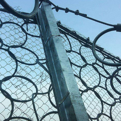 Gegalvaniseerde 4 mm draad 10 * 5 m Ronde gaas Rockfall Barrier Net